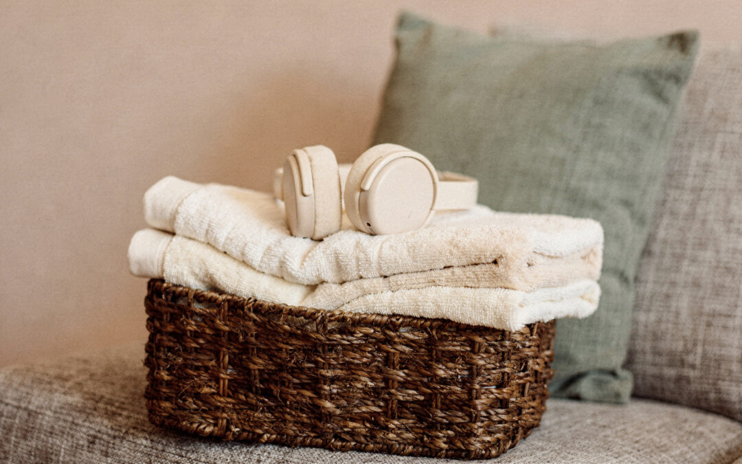 Library Audiobooks for Busy Moms: A Story While You Fold Library Audiobooks for Busy Moms: A Story While You Fold